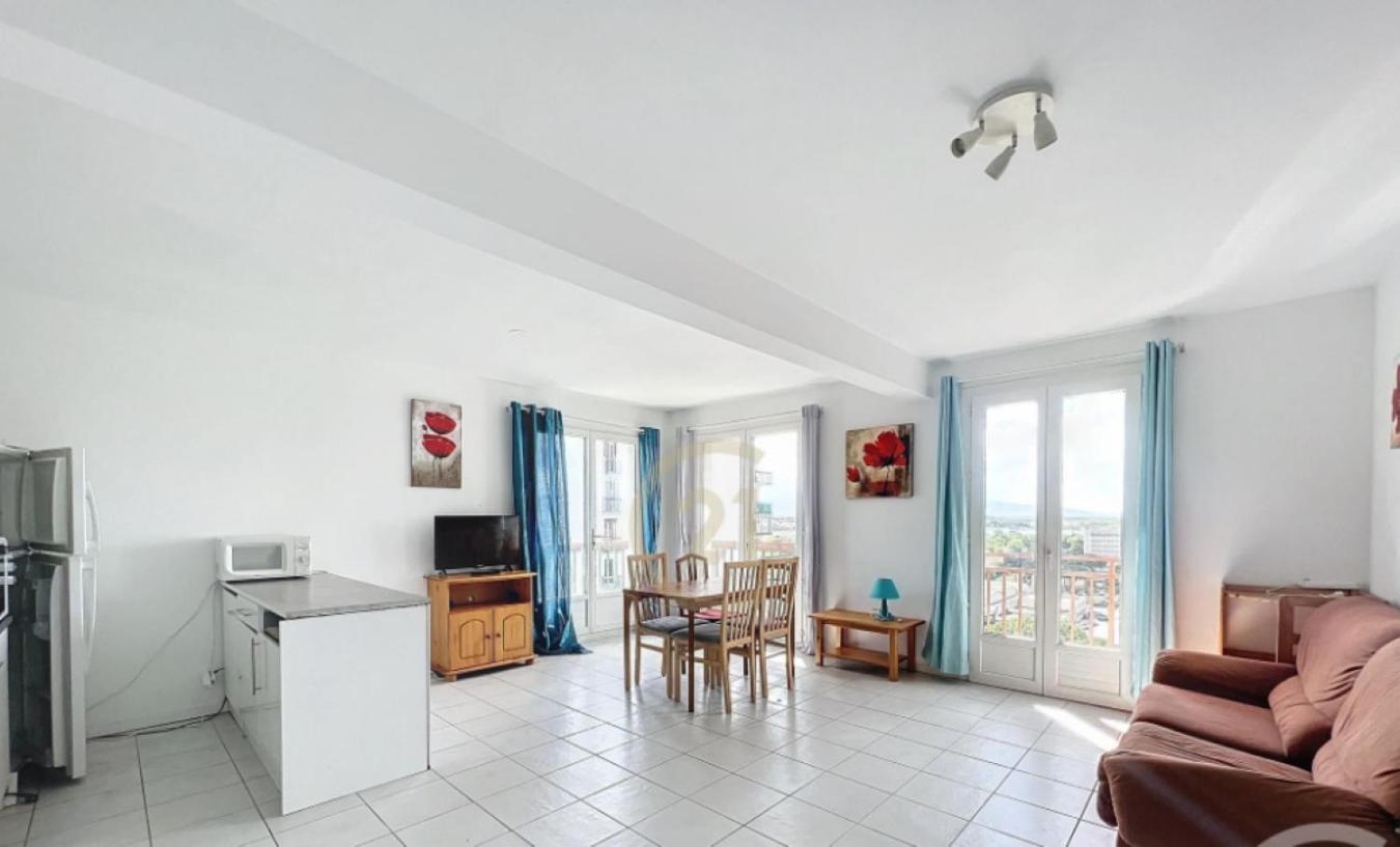 T3 Super Vue Theza 10 Apartment แปร์ปินญอง ภายนอก รูปภาพ