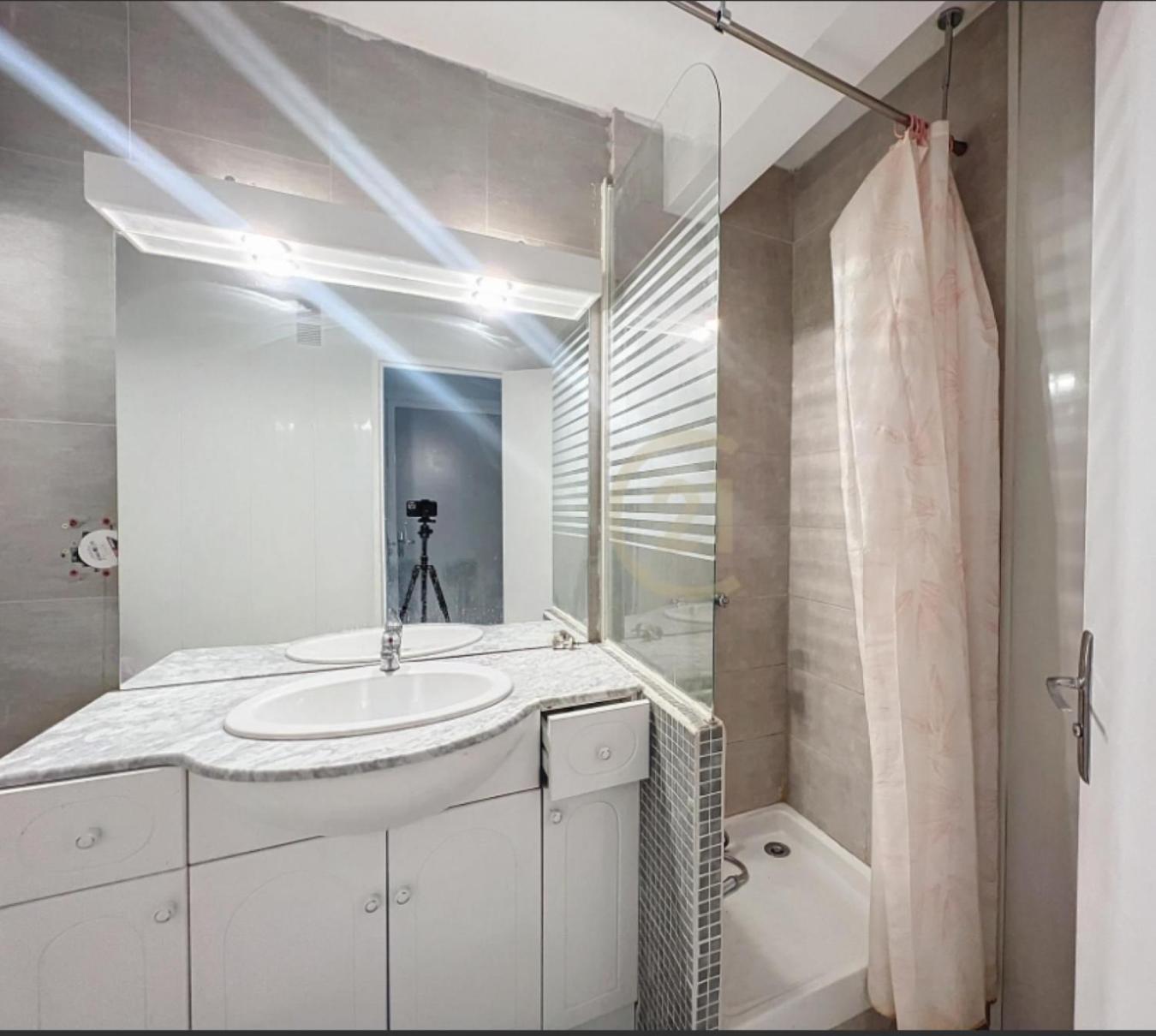 T3 Super Vue Theza 10 Apartment แปร์ปินญอง ภายนอก รูปภาพ